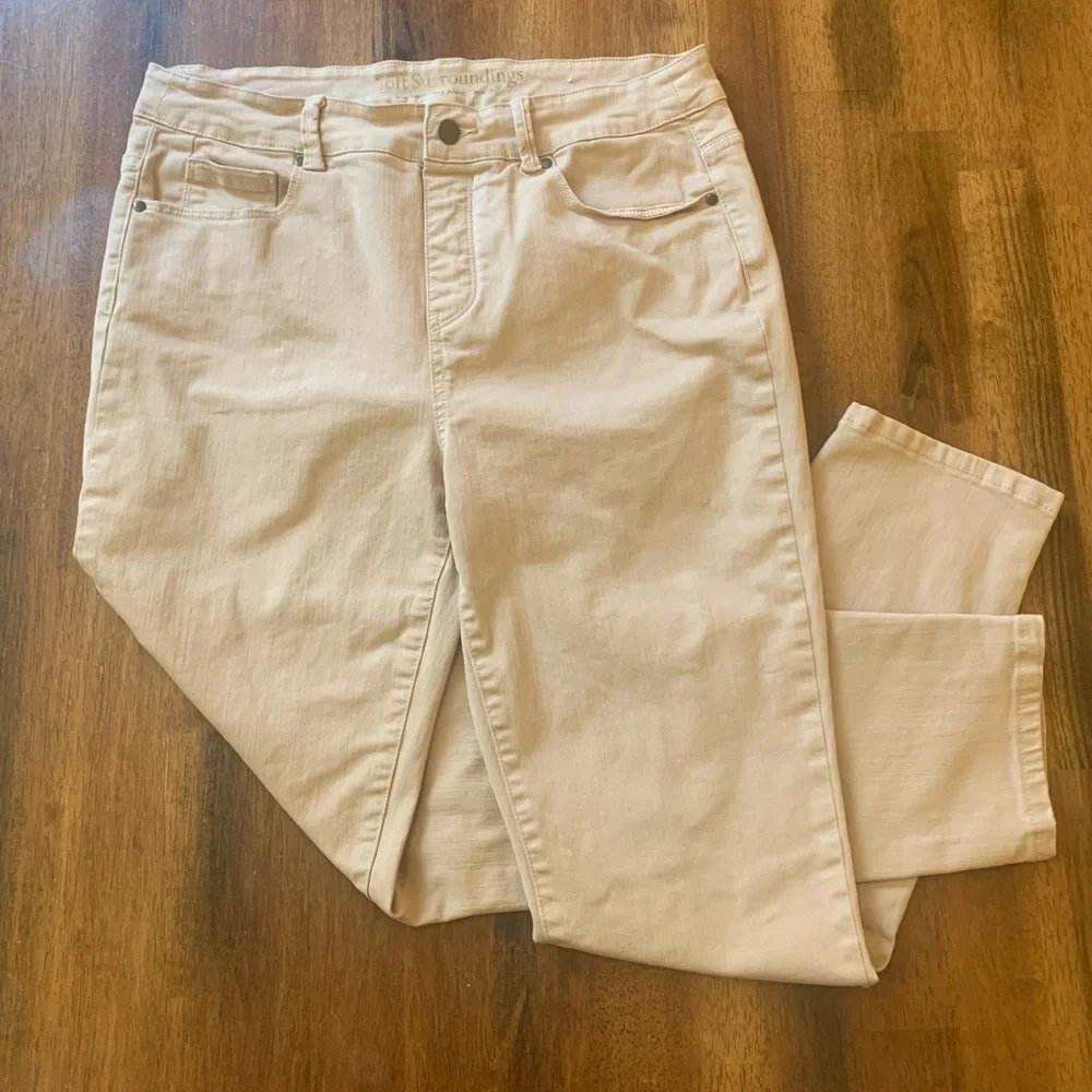 Soft Surroundings stretch pants Medium jeans tan/camel color Denim Button Zip